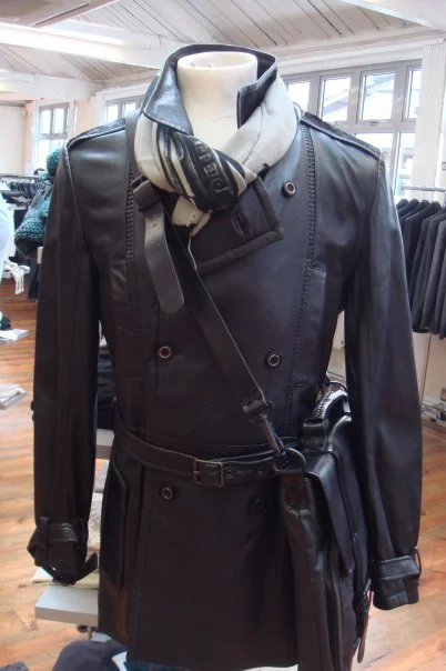 Кожаный плащ Cavalli Кожаный плащ Cavalli
